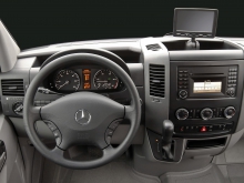 Фото Mercedes-Benz Sprinter микроавтобус 316 CDI MT L2H1 №4